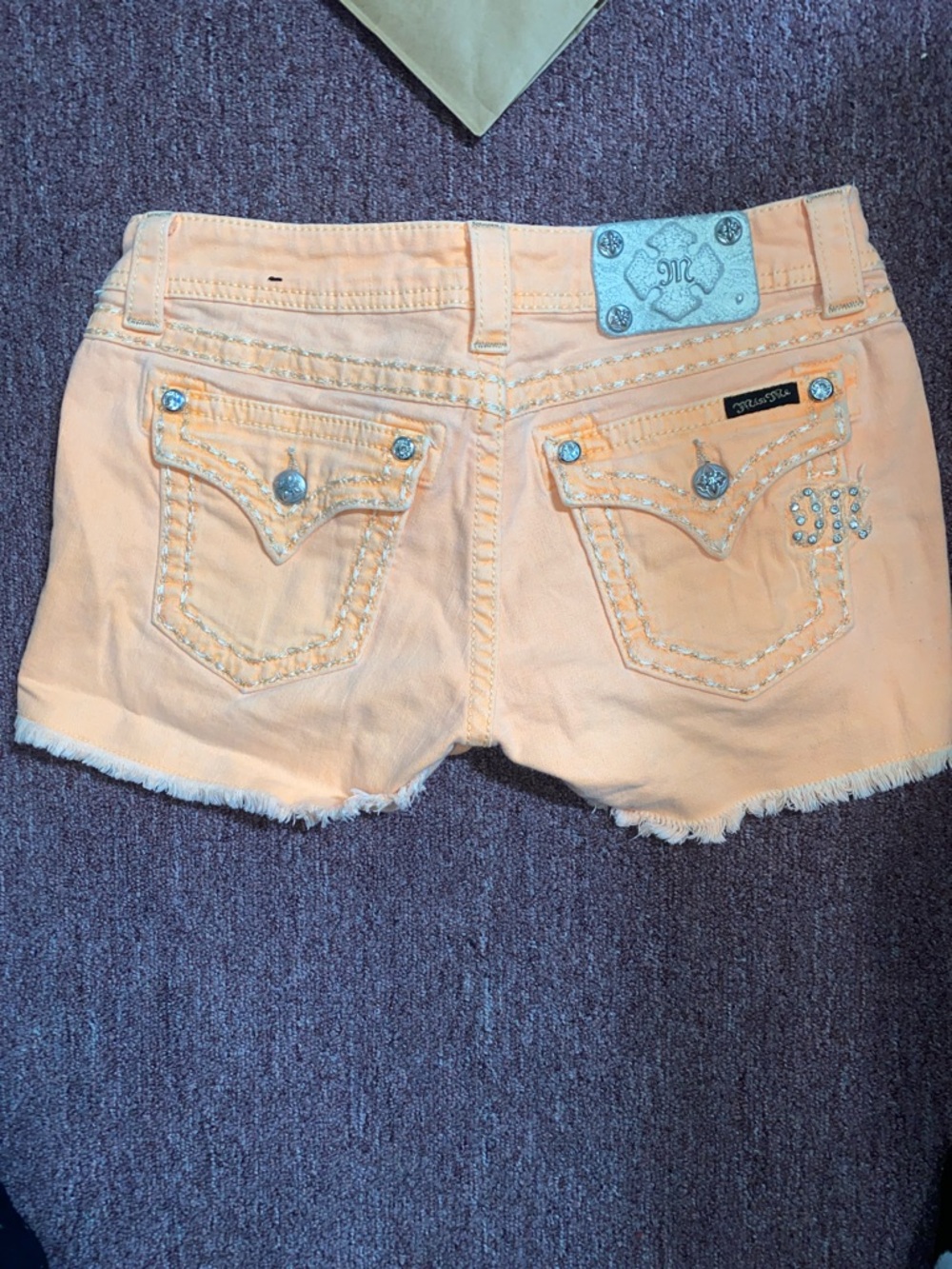 Miss me women’s orange shorts size 28